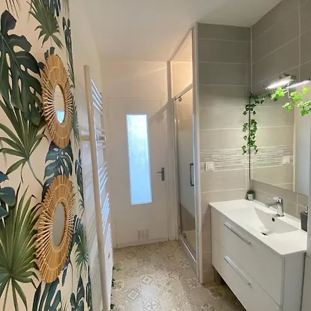 Apartment Superbe Au Calme Avec Parking Gratuit.