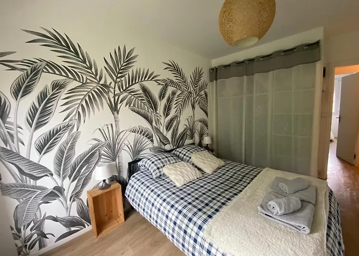 Apartamento Superbe Au Calme Avec Parking Gratuit. Mérignac